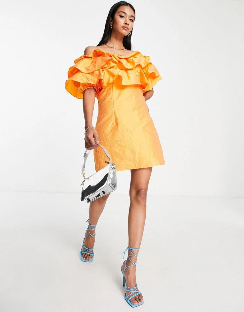 商品VERO MODA|Vero Moda mini dress with off the shoulder exaggerated frill detail in orange,价格¥129,第2张图片详细描述
