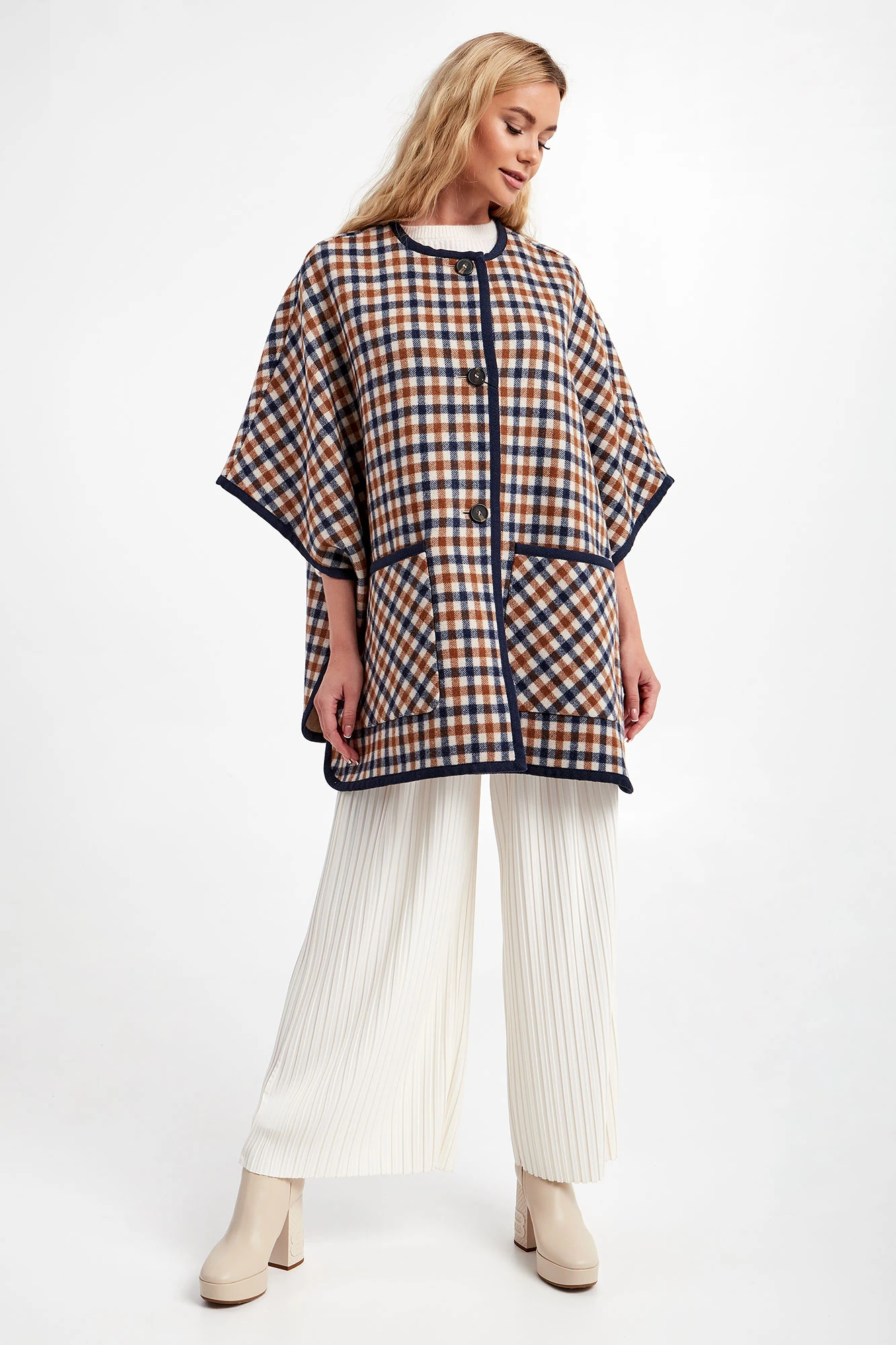 商品Weekend Max Mara|WEEKEND MAX MARA 拼色女士斗篷 50860429-600-001,价格¥2844,第1张图片