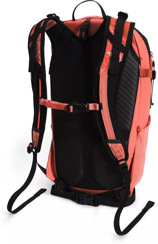 商品The North Face|The North Face Basin 24 Daypack,价格¥817,第2张图片详细描述