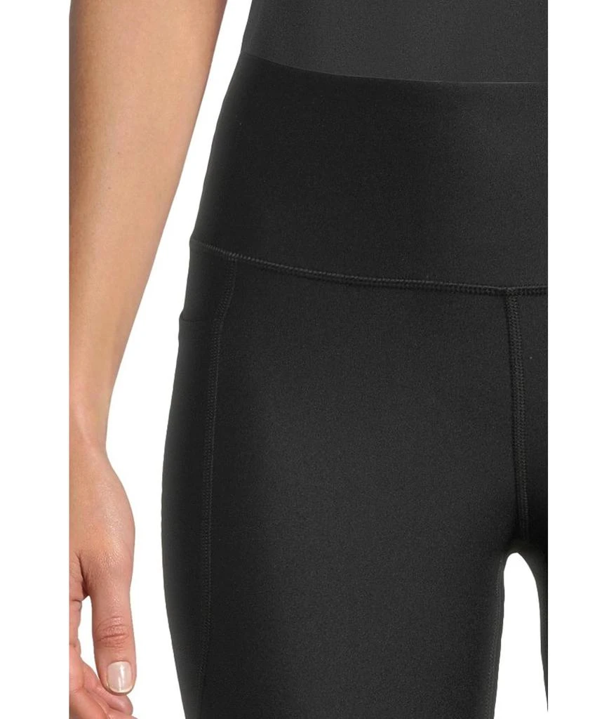 商品Under Armour|HeatGear® Armour® High-Waisted Pocketed Capris,价格¥272,第3张图片详细描述