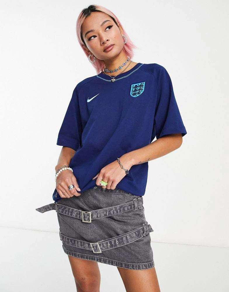 商品NIKE|Nike Football World Cup 2022 England unisex travel t-shirt in navy,价格¥423,第1张图片