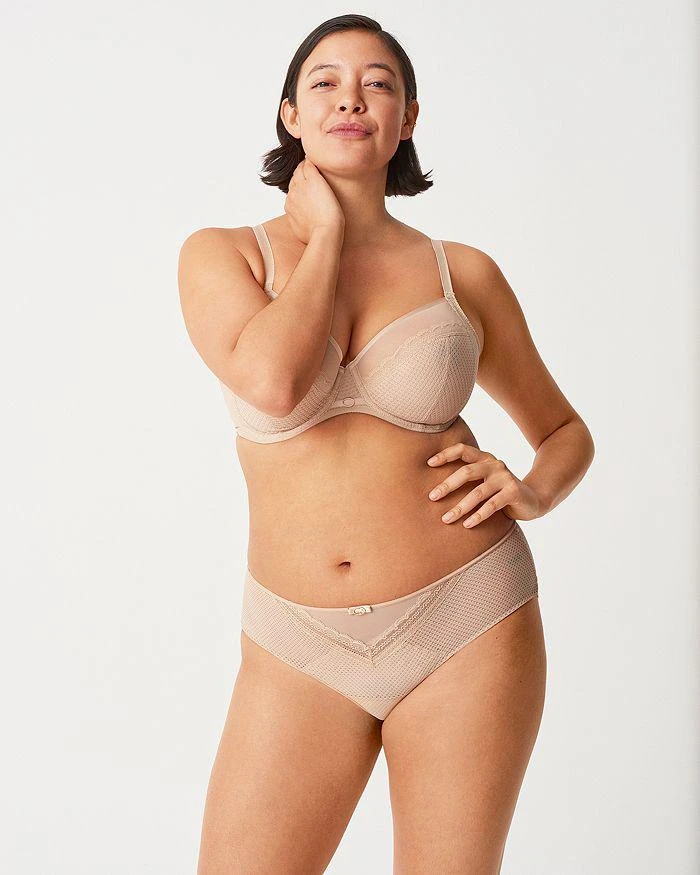 Parisian Allure Unlined Convertible Plunge Underwire Bra 商品