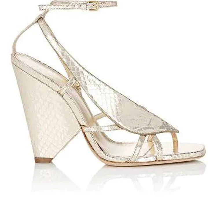 商品Yves Saint Laurent|Triangle-Heel Stamped Leather Sandals,价格¥5346,第1张图片