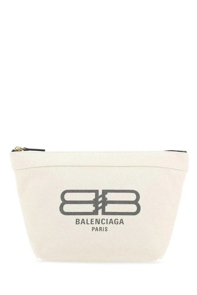 商品Balenciaga|Balenciaga Logo Printed Zipped Clutch Bag,价格¥2334,第1张图片