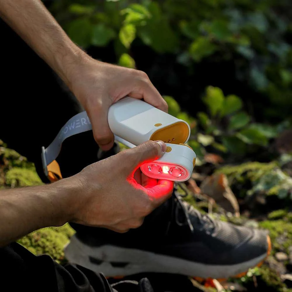 商品Luci|MPOWERD Luci Beam Solar Headlamp & Flashlight,价格¥537,第2张图片详细描述