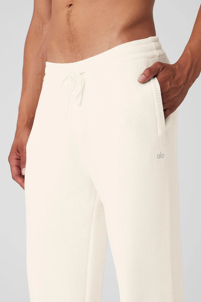 商品Alo|Scholar Straight Leg Sweatpant - Ivory,价格¥1260,第4张图片详细描述