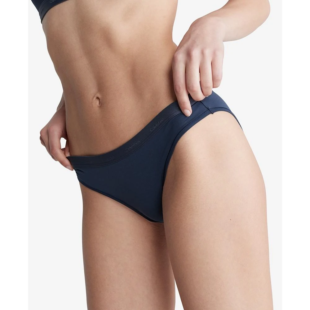 Calvin Klein Women's Form To Body Bikini Underwear QF6761 3