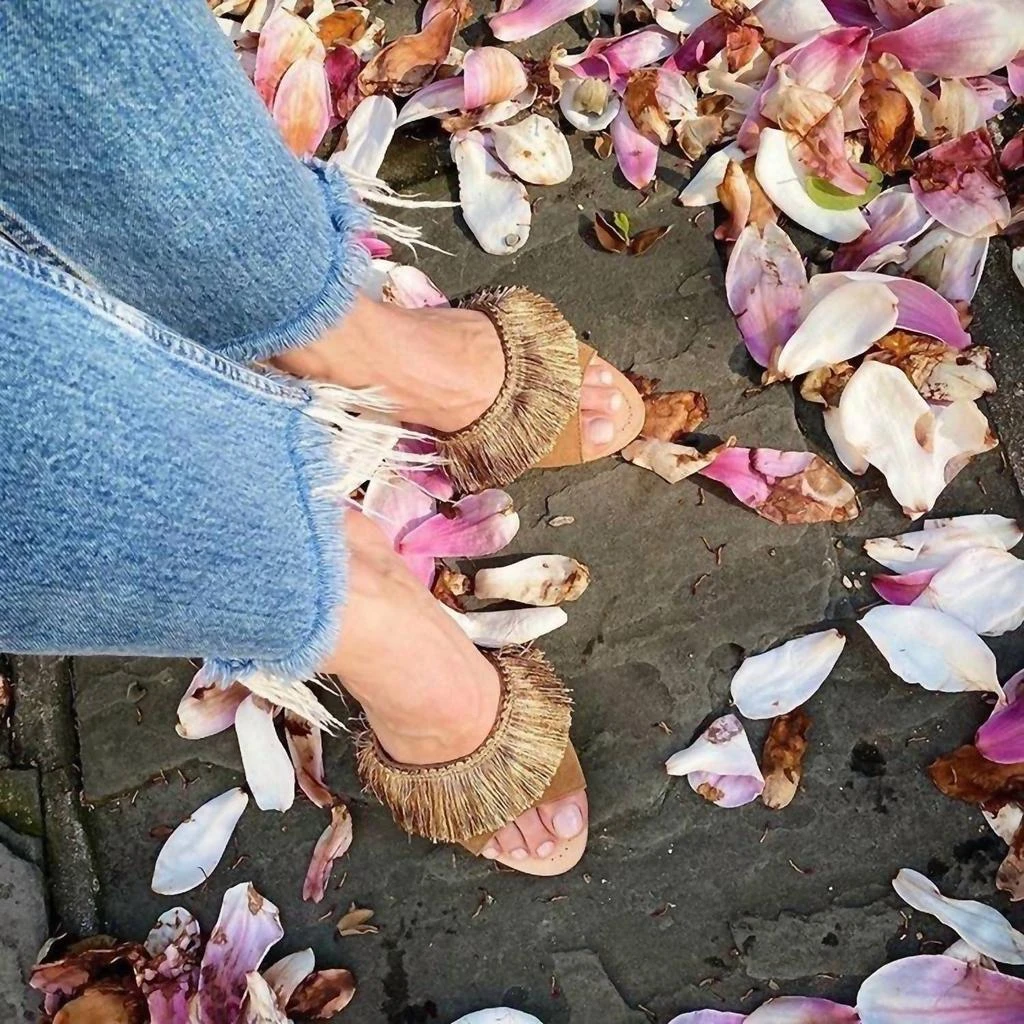 商品Llani|Hidden Gem Fringe Wedge in Camel,价格¥1172,第1张图片