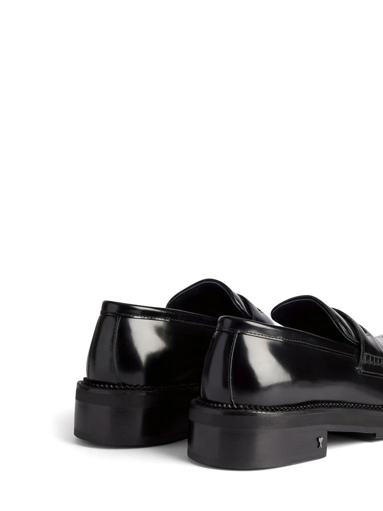 商品AMI|Square-toe Leather Loafers,价格¥3197,第4张图片详细描述