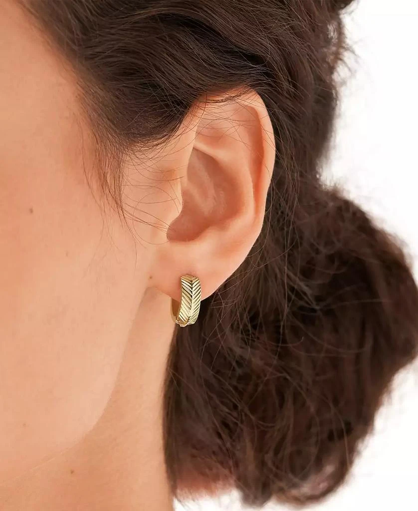 商品Fossil|Sadie Linear Texture Gold-tone Stainless Steel Huggie Hoop Earrings,价格¥451,第3张图片详细描述