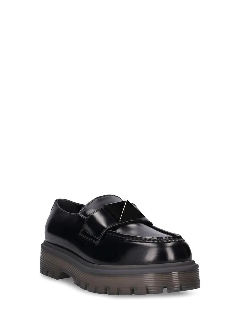 商品Valentino|45mm One Stud Leather Loafers,价格¥8794,第2张图片详细描述