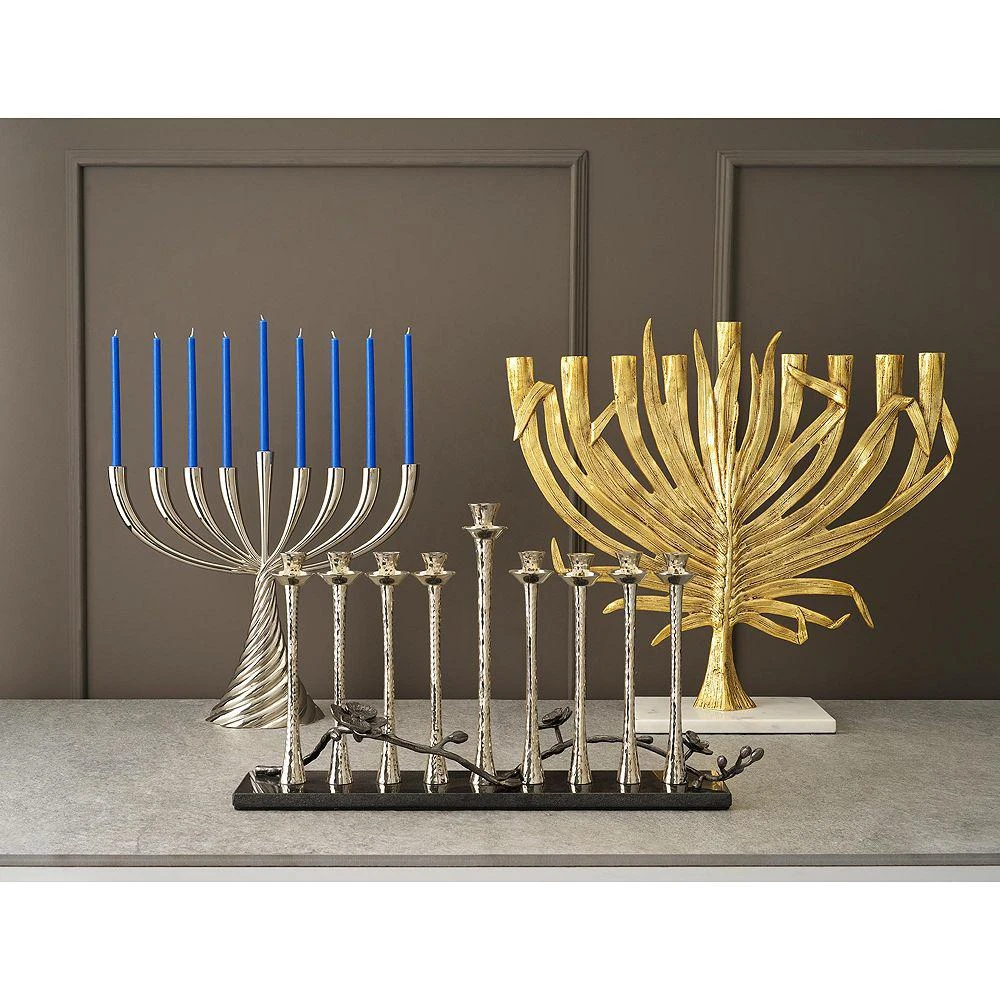 Black Orchid Menorah 商品