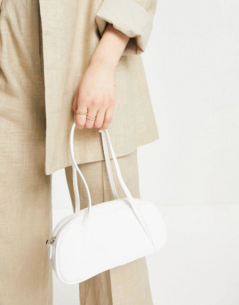 商品ASOS|ASOS DESIGN bowler shoulder bag in white,价格¥133,第3张图片详细描述