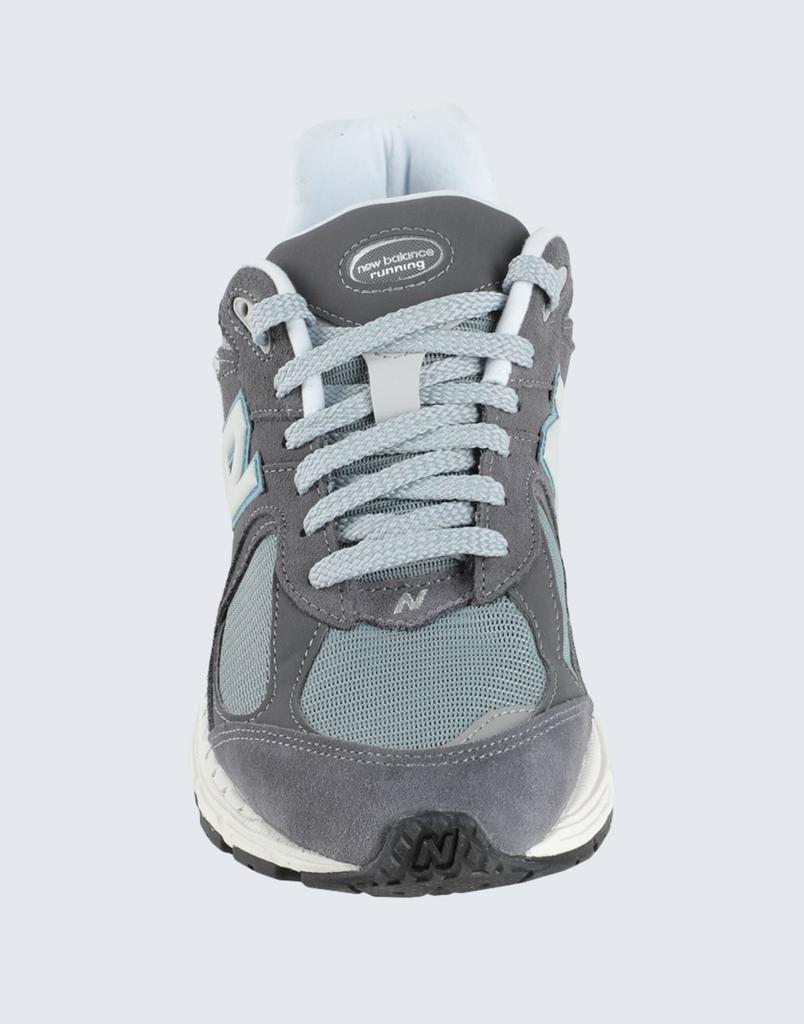 Sneakers – On Sale Now with Up to 52% Off | Discover