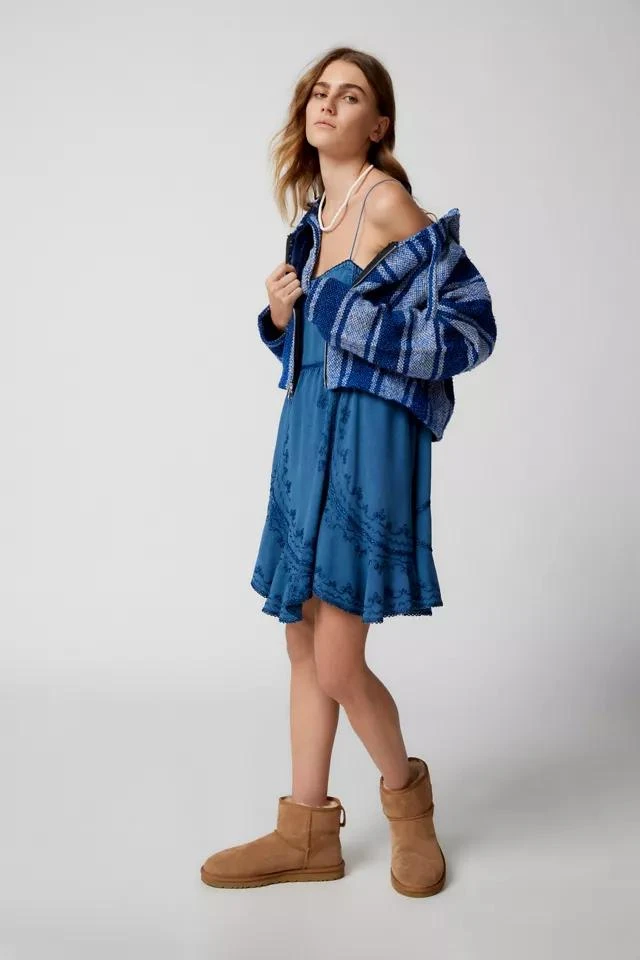 商品Urban Outfitters|UO Diana Embroidered Mini Dress,价格¥305,第2张图片详细描述