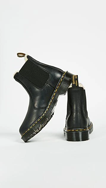 商品Dr. Martens 马汀博士|Leonore Sherpa 切尔西靴,价格¥1026,第3张图片详细描述