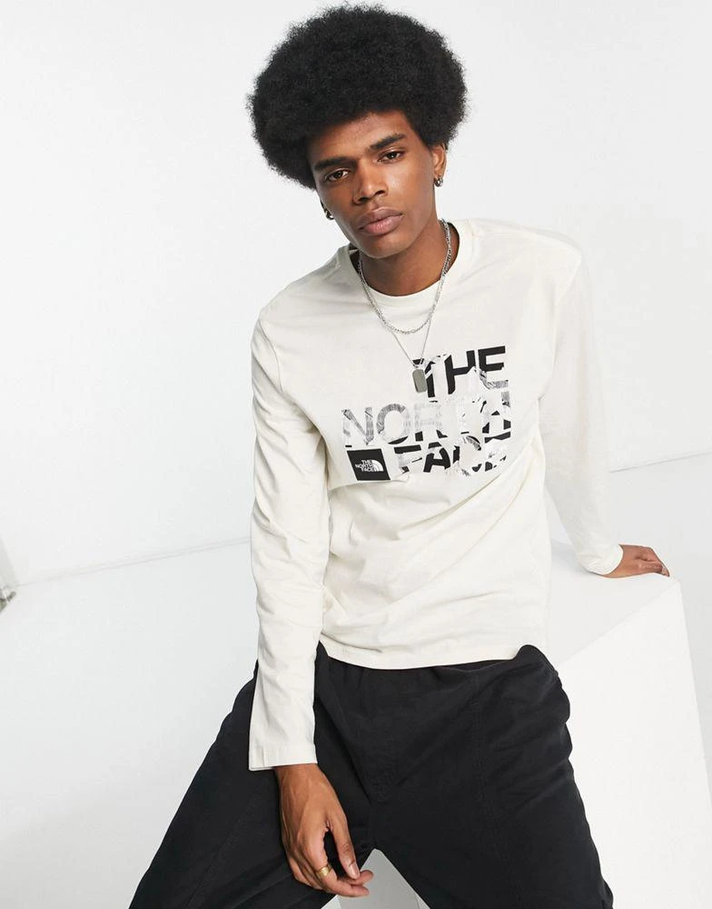 商品The North Face|The North Face Coordinates long sleeve chest print t-shirt in off white,价格¥259,第1张图片