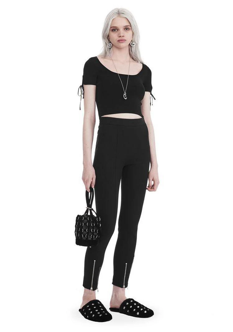 商品Alexander Wang|RIBBED SHORT SLEEVE CROPPED SWEATER WITH TIE DETAIL,价格¥1091,第1张图片