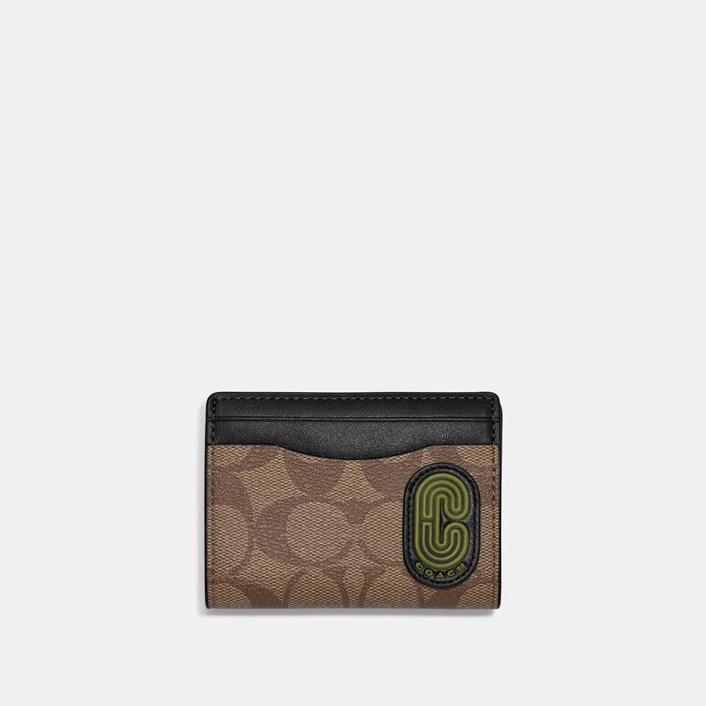 商品Coach|Coach Outlet Magnetic Card Case In Signature Canvas With Coach Patch,价格¥446,第2张图片详细描述