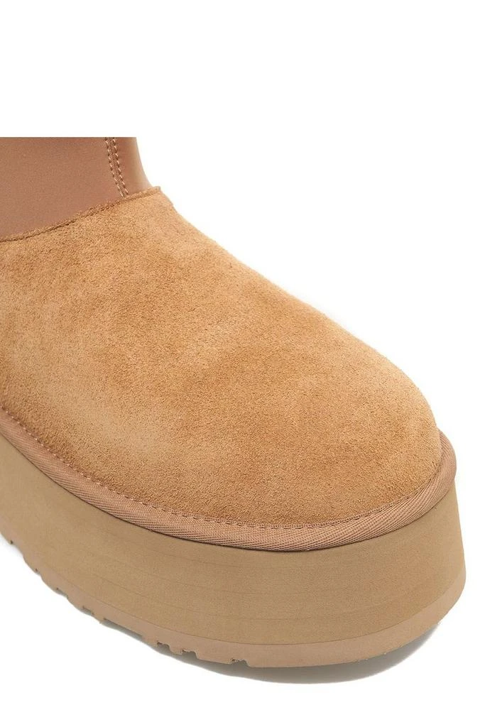 商品UGG|UGG Classic Mini Dipper Boots,价格¥1542,第4张图片详细描述