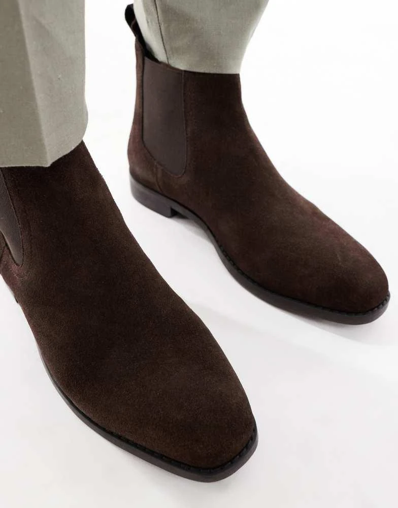 商品ASOS|ASOS DESIGN chelsea boots in brown suede,价格¥429,第3张图片详细描述