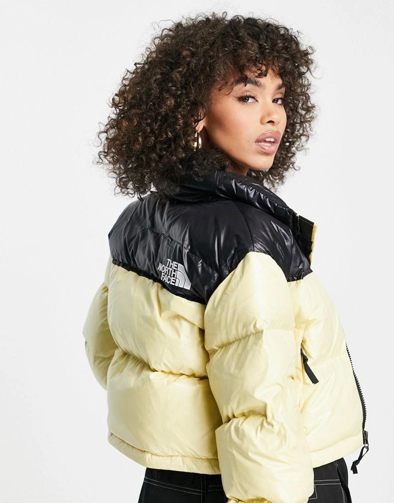 商品The North Face|The North Face cropped Nuptse jacket in yellow,价格¥2266,第2张图片详细描述