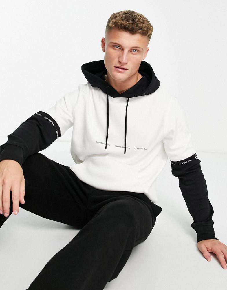商品Calvin Klein|Calvin Klein Jeans colourblock hoodie in white & black,价格¥644,第1张图片