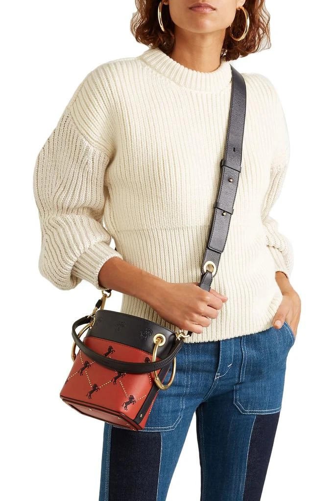商品Chloé|Roy mini studded embroidered leather bucket bag,价格¥7725,第5张图片详细描述