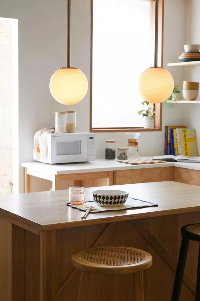 商品Urban Outfitters|Ansel Pendant Light,价格¥672,第1张图片