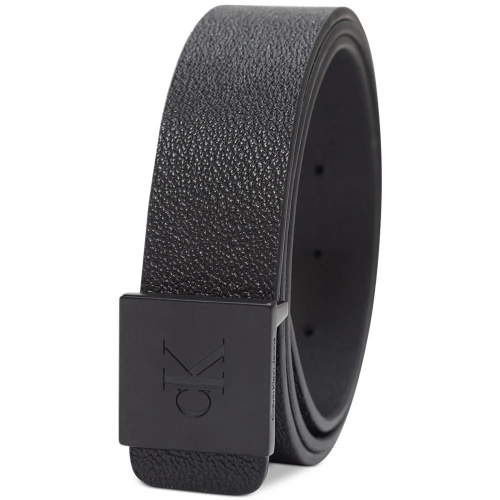 商品Calvin Klein|Men's Pebbled Leather Monogram Micro Plaque Buckle Belt,价格¥203,第2张图片详细描述