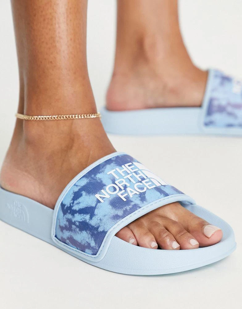 商品The North Face|The North Face Base Camp III sliders in blue tie-dye,价格¥198,第3张图片详细描述