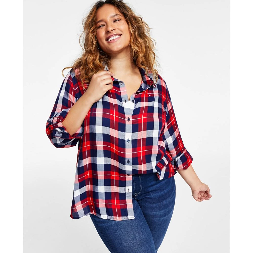 商品Tommy Hilfiger|Plus Size Roll-Tab Plaid Shirt, Created for Macy's,价格¥260,第1张图片