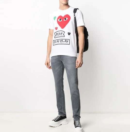 CDG PLAY 爱心印花短袖T恤 男款（香港仓发货） 商品