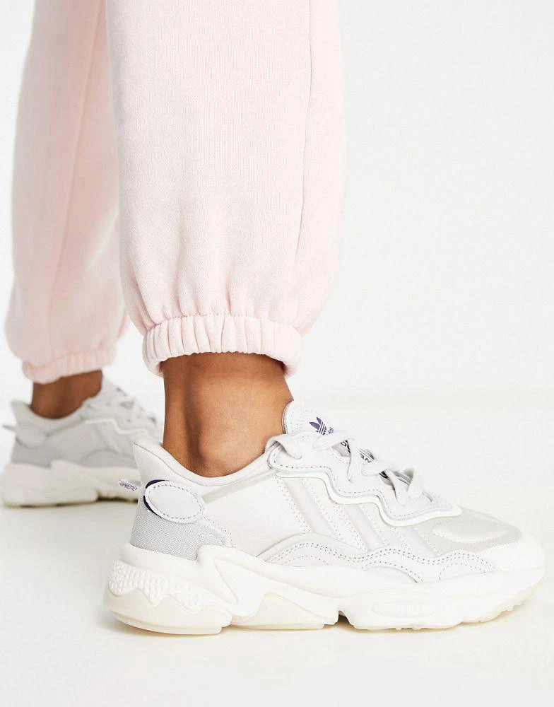 商品Adidas|adidas Originals Ozweego trainers in grey,价格¥873,第1张图片