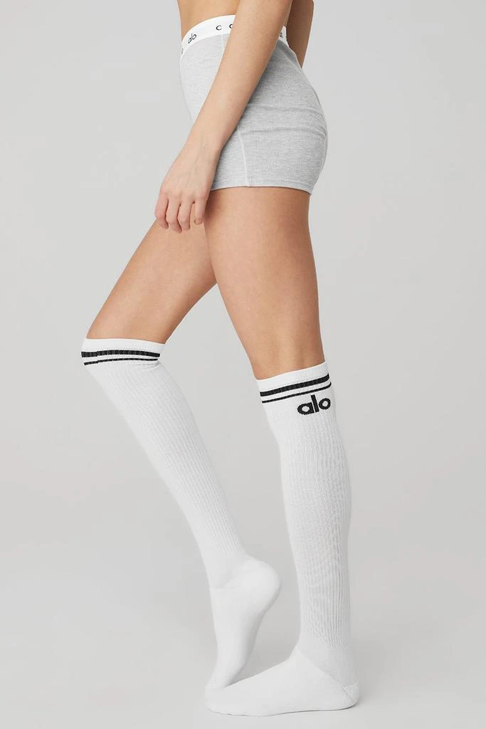 商品Alo|Women's Knee-High Throwback Sock - White/Black,价格¥210,第3张图片详细描述
