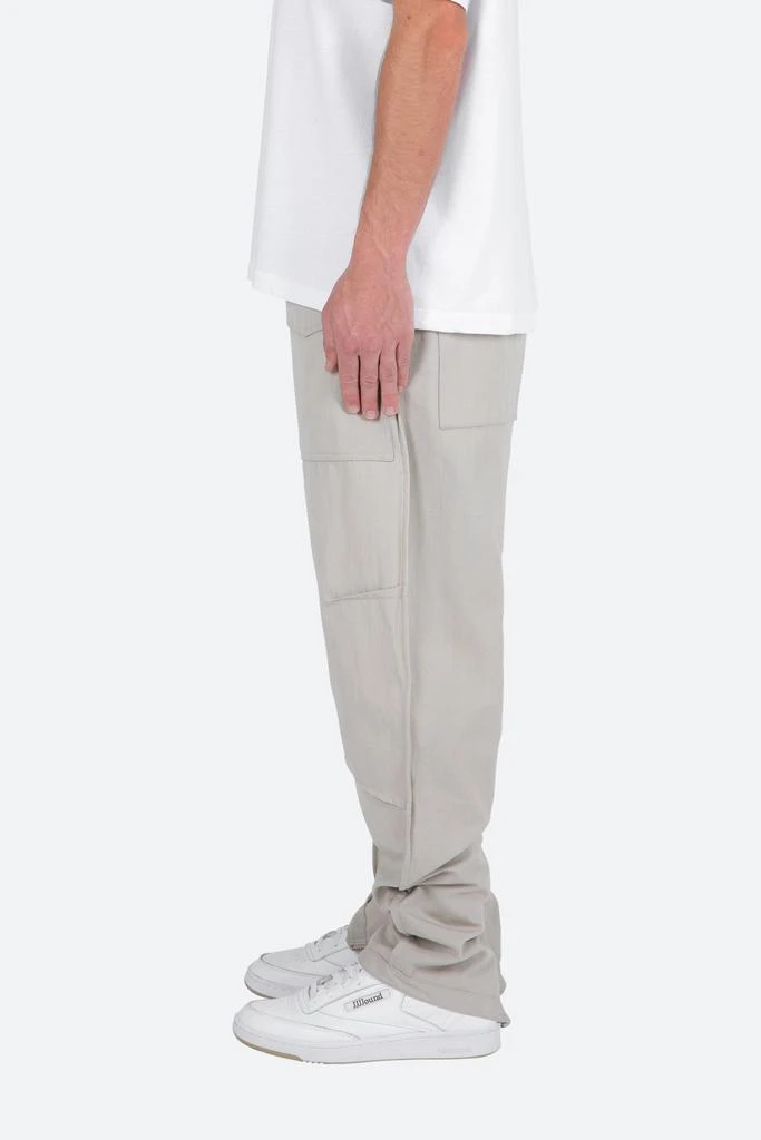 商品MNML|Multi Zip Cargo Pants - Stone,价格¥414,第3张图片详细描述