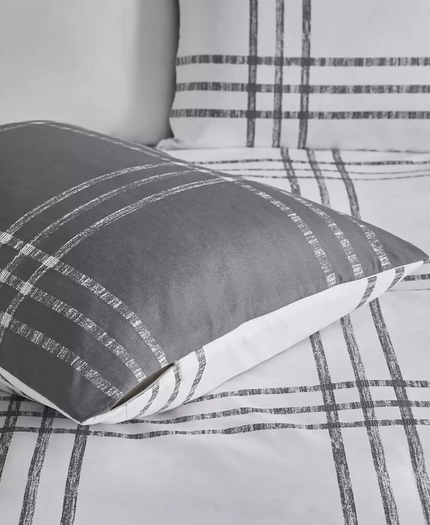 Pike Plaid Reversible Comforter Set 商品