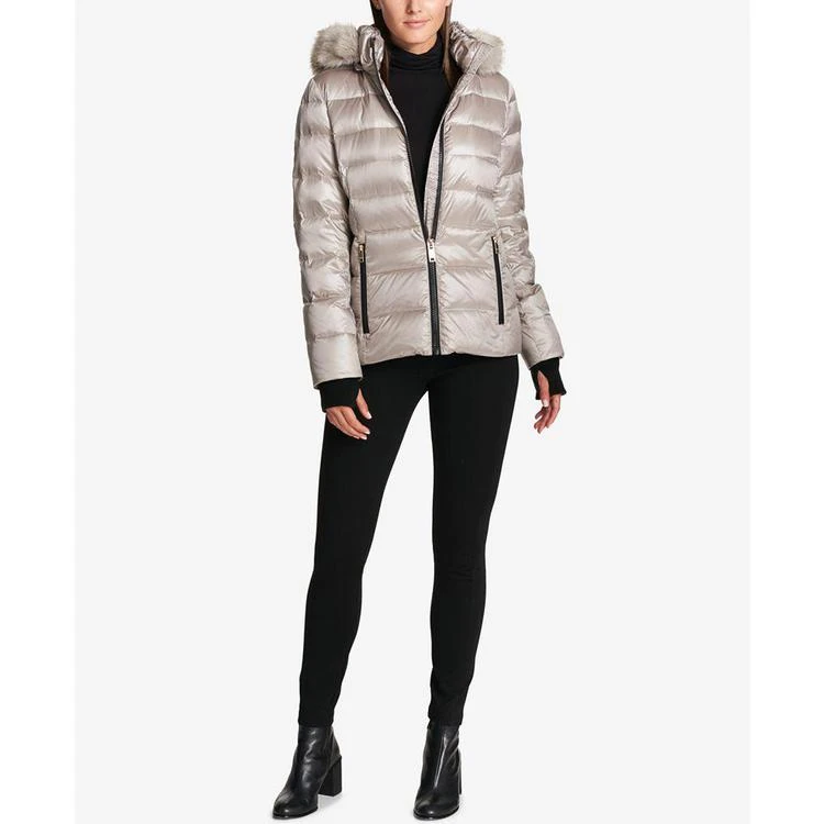 Faux-Fur-Trimmed Down Puffer Coat 商品