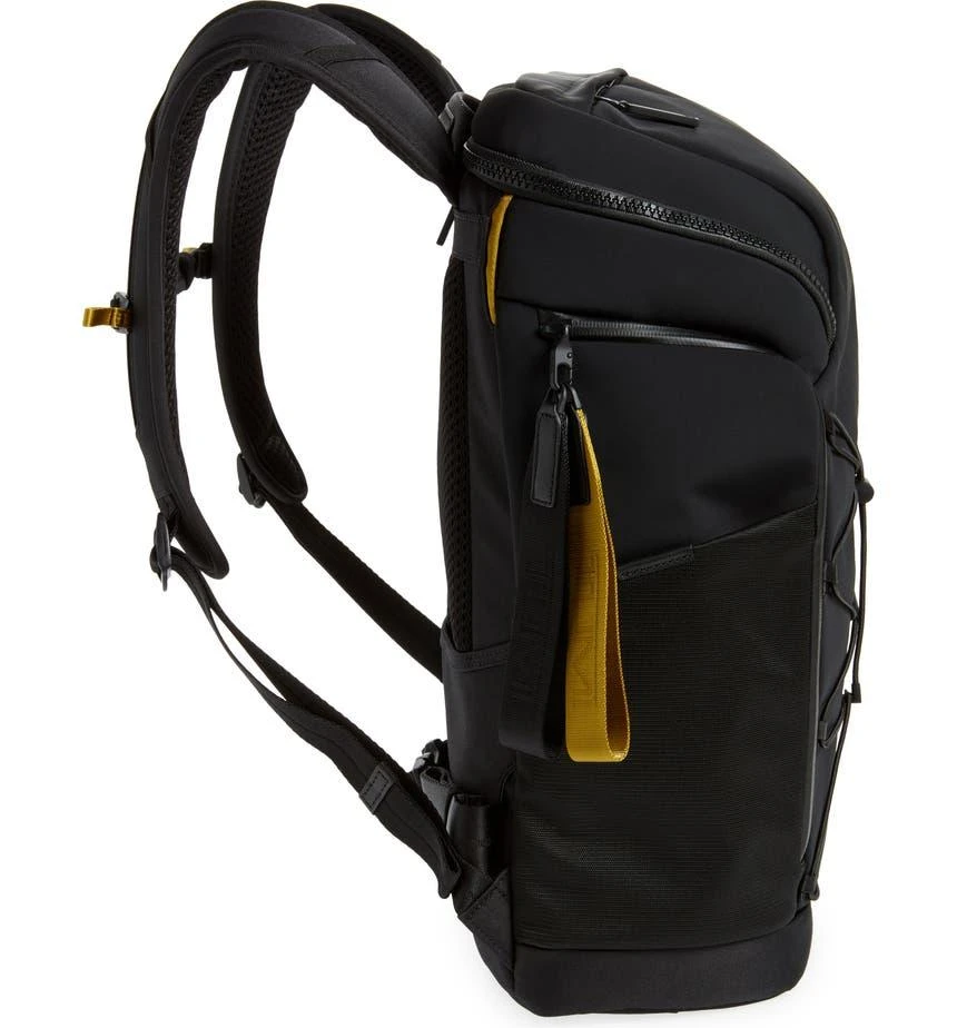 商品Tumi|Valley Hiking Backpack,价格¥3400,第4张图片详细描述