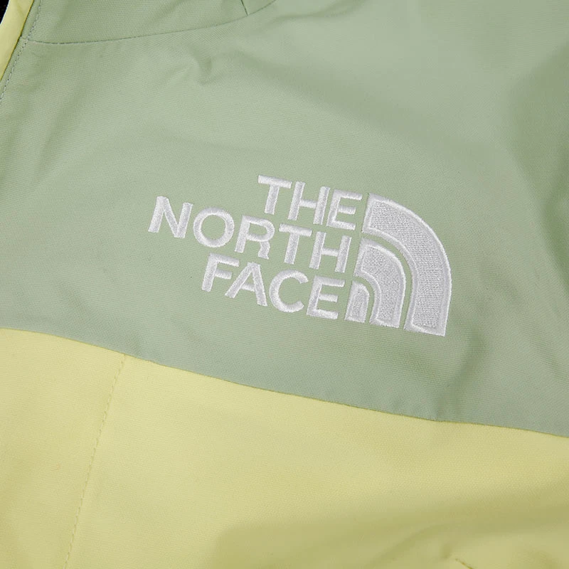 北面�女款浅绿拼嫩黄色连帽冲锋衣 NF0A82VZ 商品