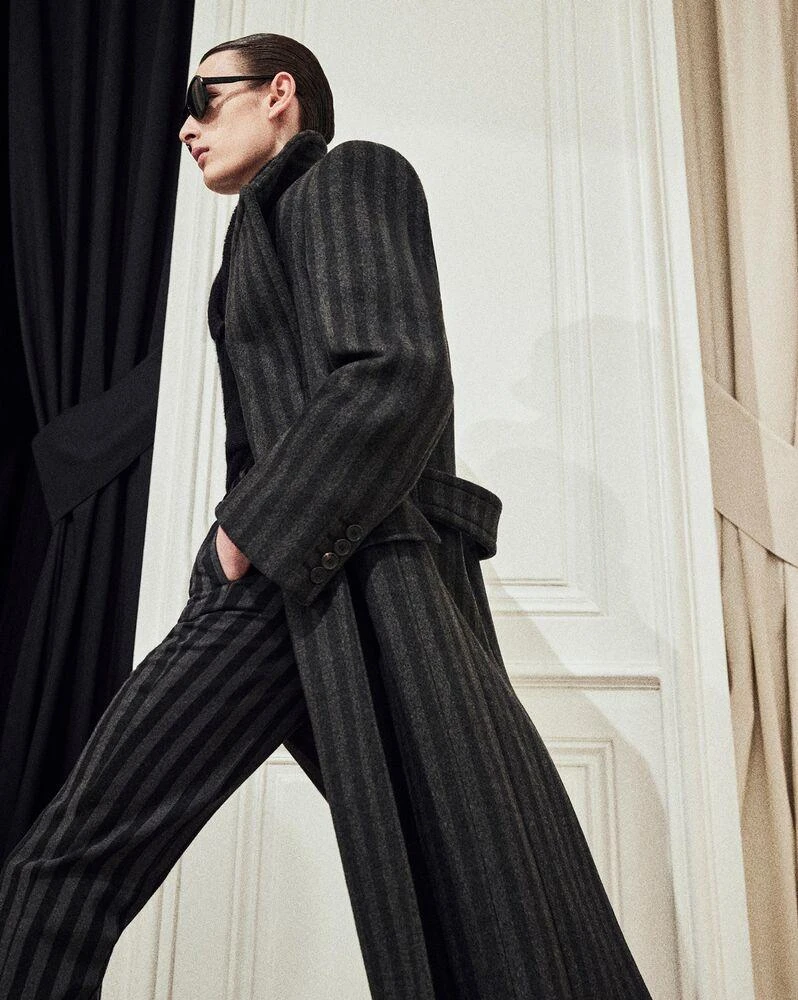 商品Yves Saint Laurent|SAINT LAURENT MEN HIGH WAISTED PANTALON VIRGIN WOOL PANTS,价格¥4190,第2张图片详细描述