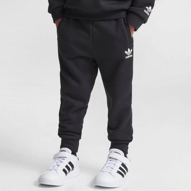 Kids' Toddler adidas Originals Trefoils Crewneck Sweatshirt and Jogger Pants Set 商品