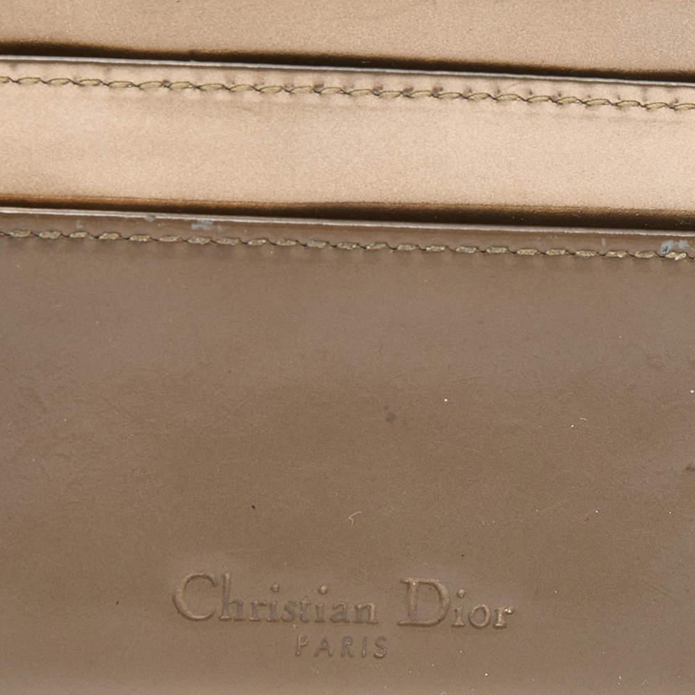 Dior Metallic Gold Micro Cannage Patent Leather Lady Dior Card Holder商品第5张图片规格展示