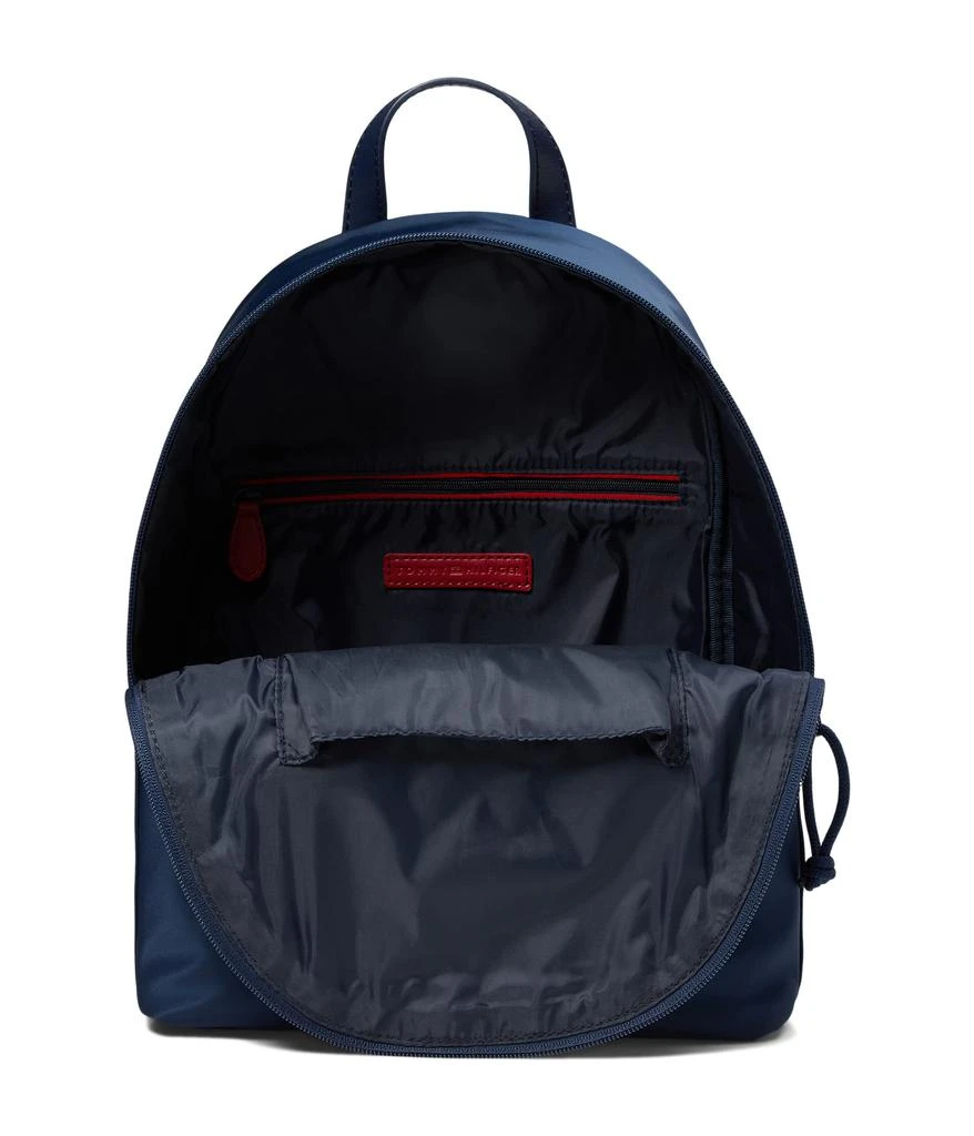 商品Tommy Hilfiger|Hayley II Medium Dome Backpack,价格¥573,第3张图片详细描述