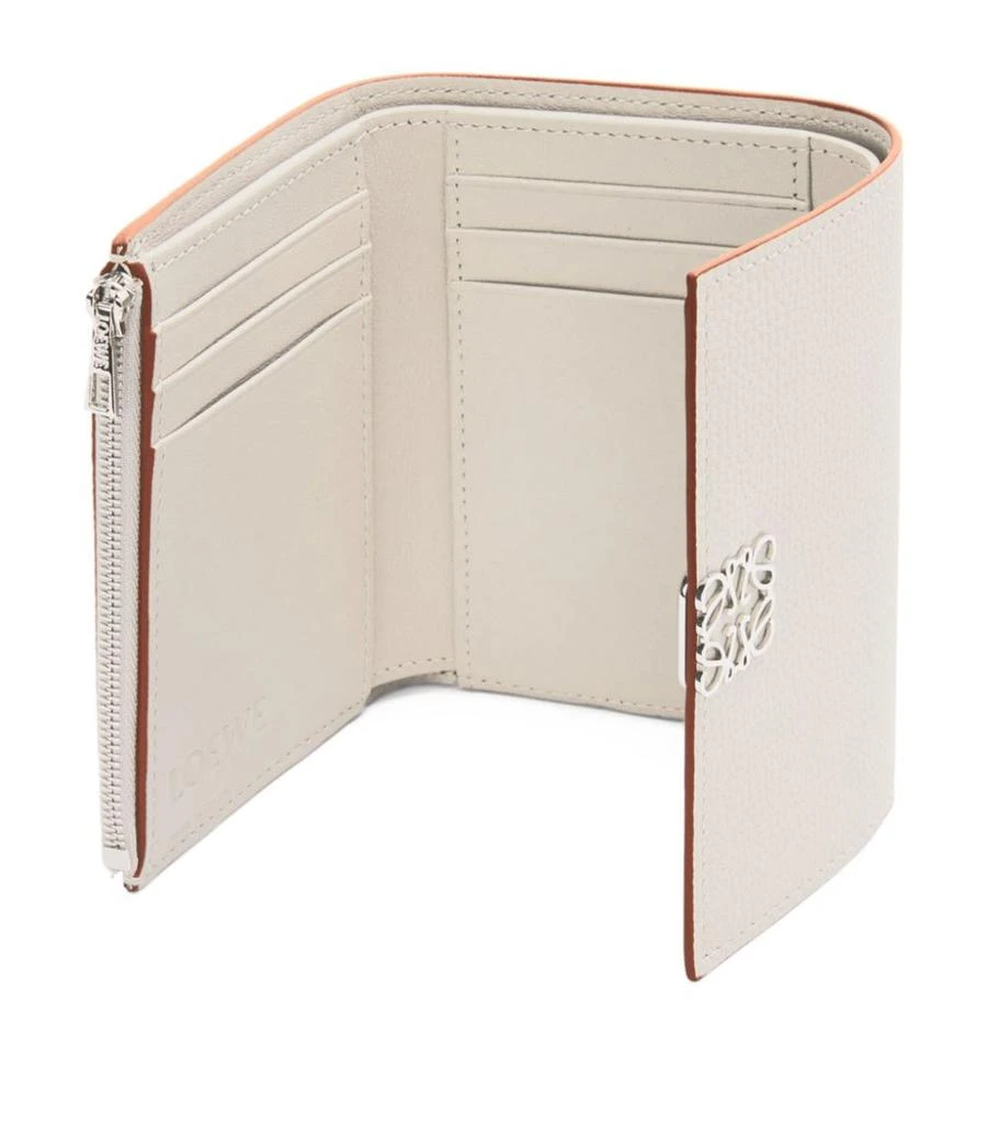 商品Loewe|Leather Anagram Vertical Wallet,价格¥4812,第3张图片详细描述