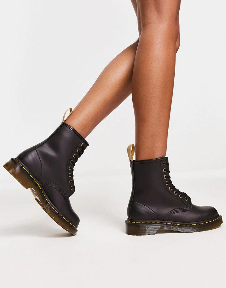 商品Dr. Martens|Dr Martens Vegan 1460 classic ankle boots in black,价格¥1547,第2张图片详细描述