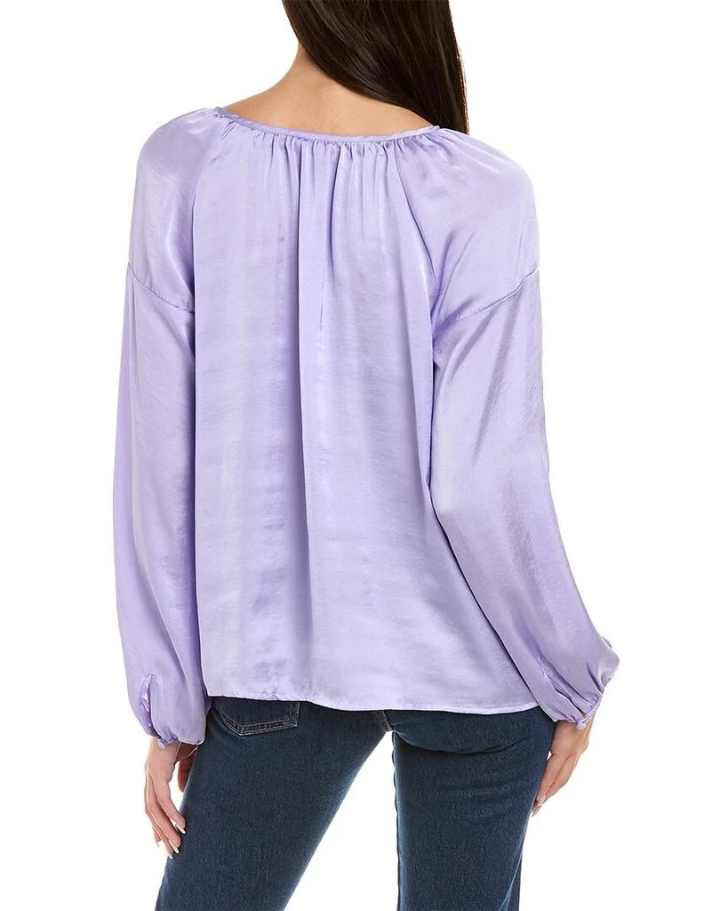 商品Vince Camuto|Vince Camuto Keyhole Top,价格¥119,第2张图片详细描述
