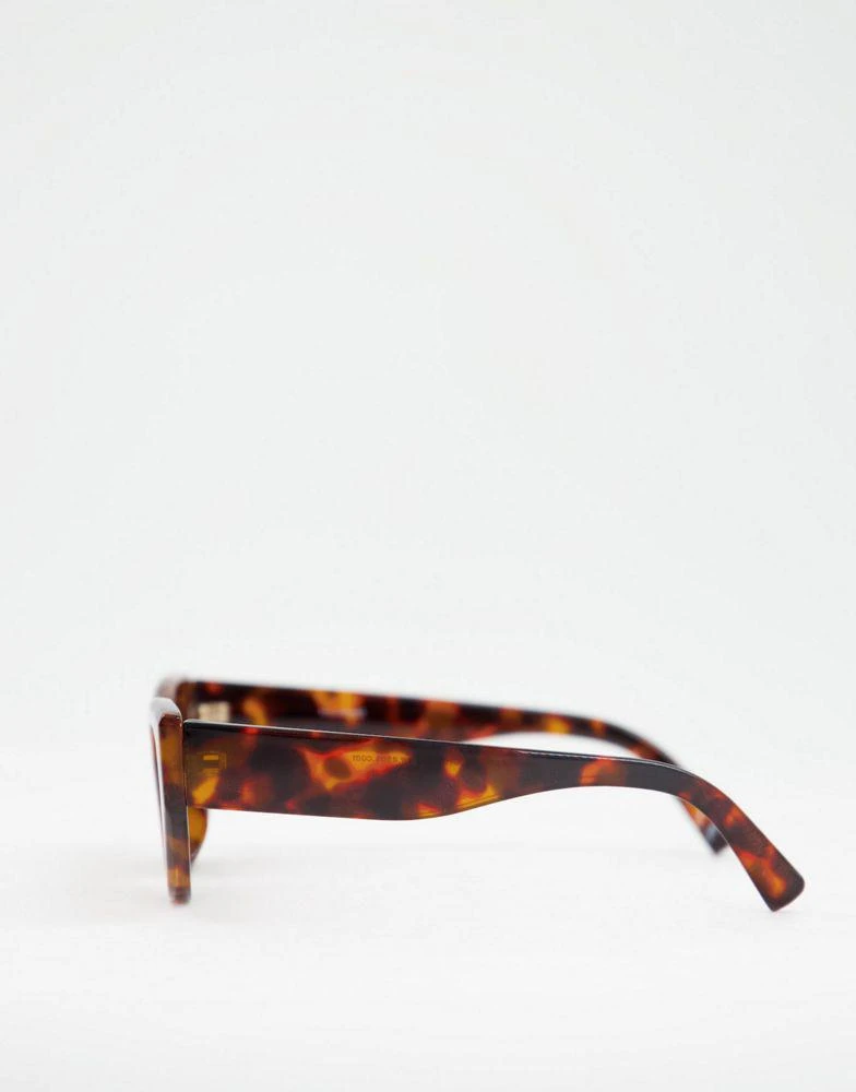 商品ASOS|ASOS DESIGN frame cat eye sunglasses with bevel detail in brown tort - BROWN,价格¥82,第2张图片详细描述