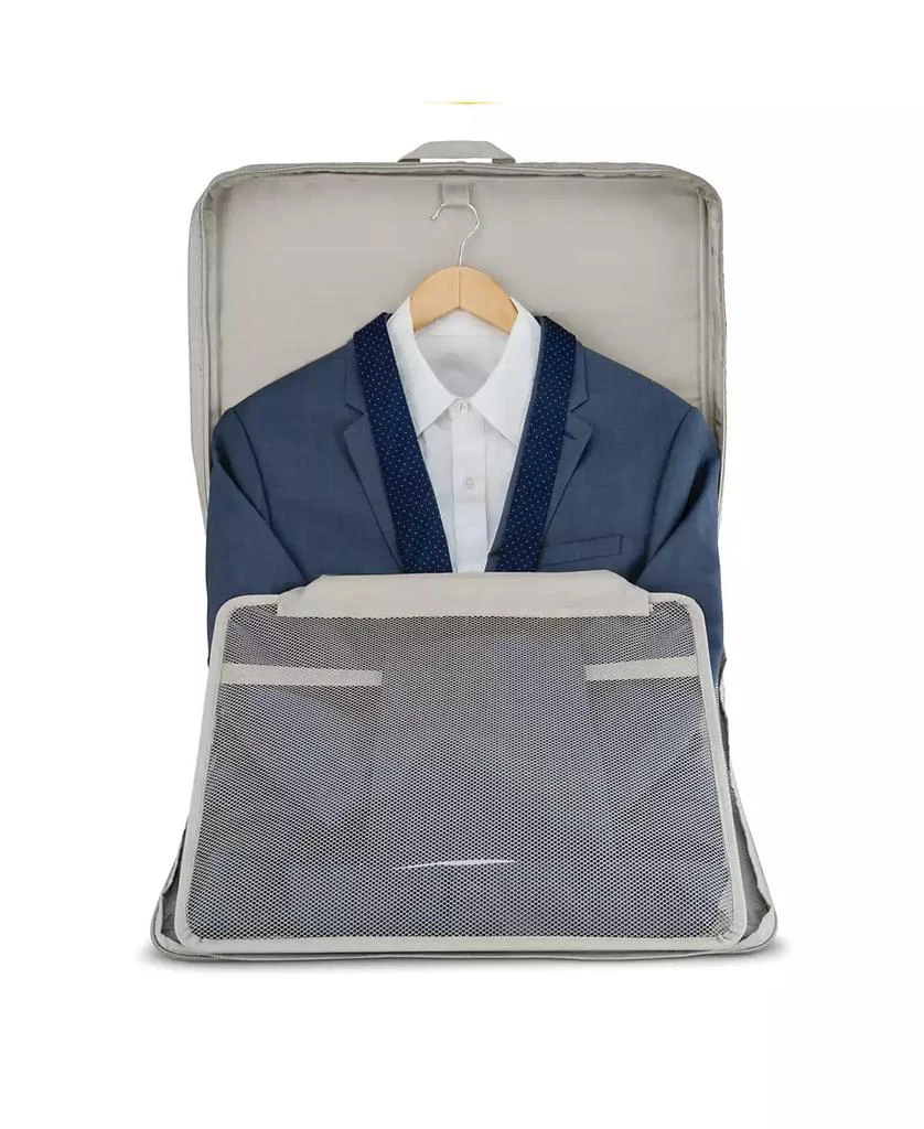 CLOSEOUT! Silhouette 17 29" Check-in Expandable Hardside Spinner 商品