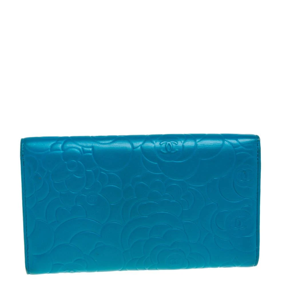 商品[二手商品] Chanel|Chanel Turquoise Camellia Embossed Leather Wallet,价格¥3349,第5张图片详细描述